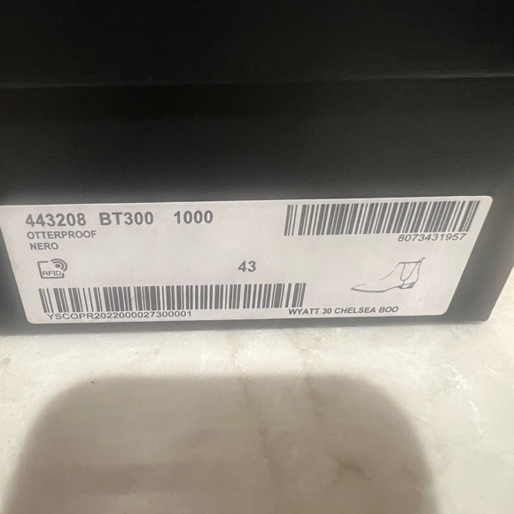 Saint Laurent Man Suede Chelsea Boots original price$1,190 New in Box size10/43 - Picture 7 of 9